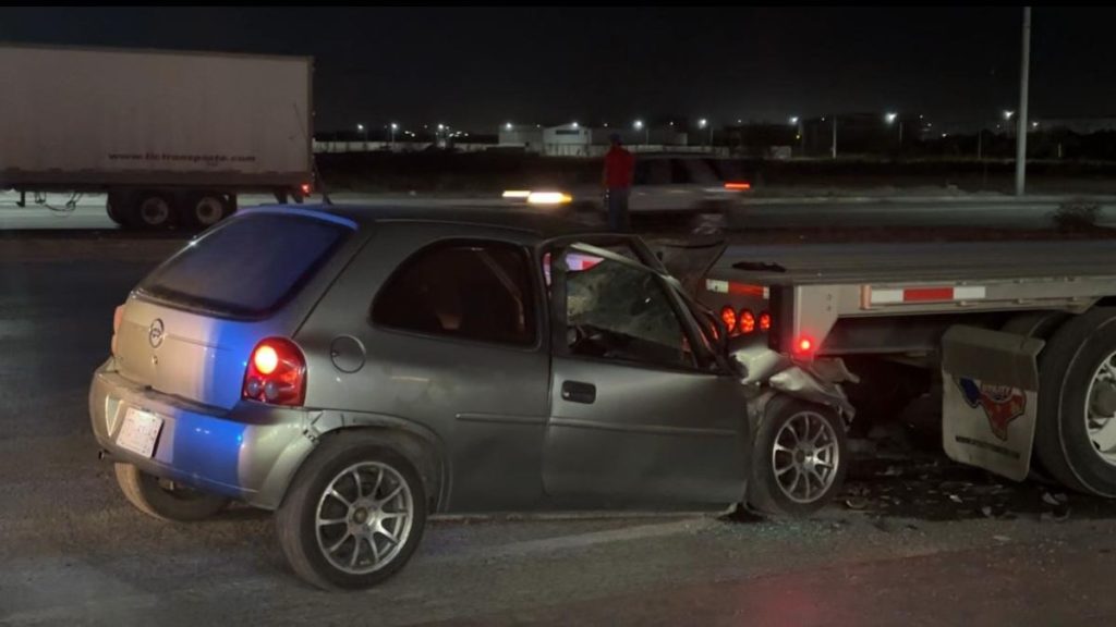 Accidente Vial Con Tráiler • Guadalupe Informa Accidentes-viales-choque-tráiler